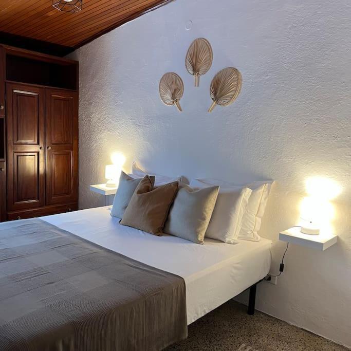 Historic Downtown Home By The Sea With King Bed مونتيروسّو ال ماري المظهر الخارجي الصورة