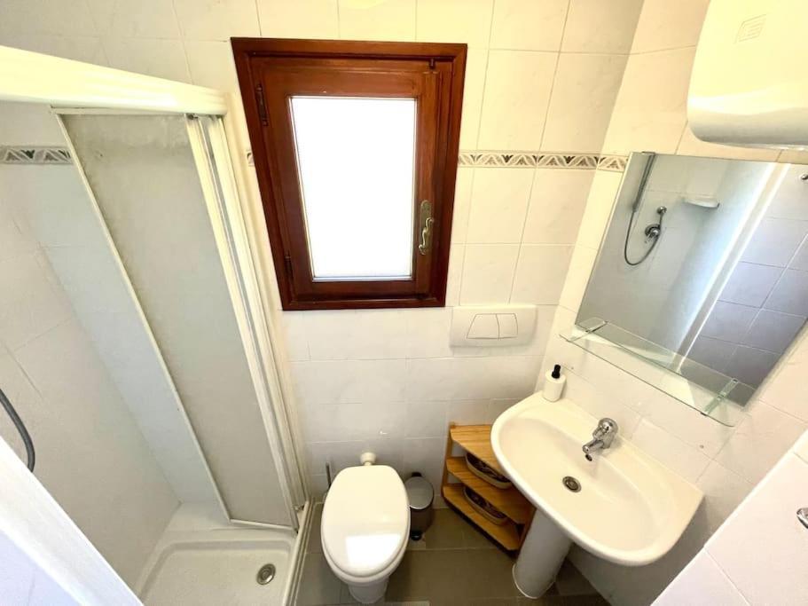 Historic Downtown Home By The Sea With King Bed مونتيروسّو ال ماري المظهر الخارجي الصورة